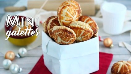 Mini galettes dos reis (em forma de pirulito)