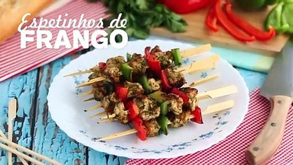 Espetadas (espetinhos) de frango com pimento