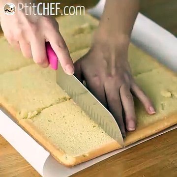 Mini roulés à la fraise, les panthères roses