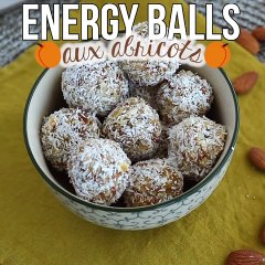 Energy balls à l'abricot, au thé vert et à la noix de coco