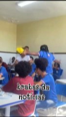 Discussão entre alunos termina em pancadaria