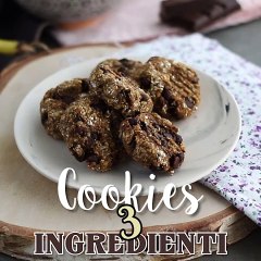 Cookies vegani con 3 ingredienti: fiocchi d'avena, banana e cioccolato
