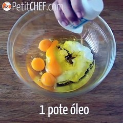 Bolo de iogurte no microondas (em 10 minutos)