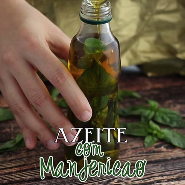 Azeite aromatizado (com manjericão)