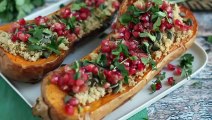 Zucca ripiena con insalata di quinoa e melograno - ricetta vegana