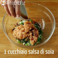 Gyoza di pollo con funghi e carote