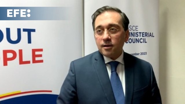 Albares acusa a Vox y al PP de esparcir bulos sobre el Gobierno y Hamás