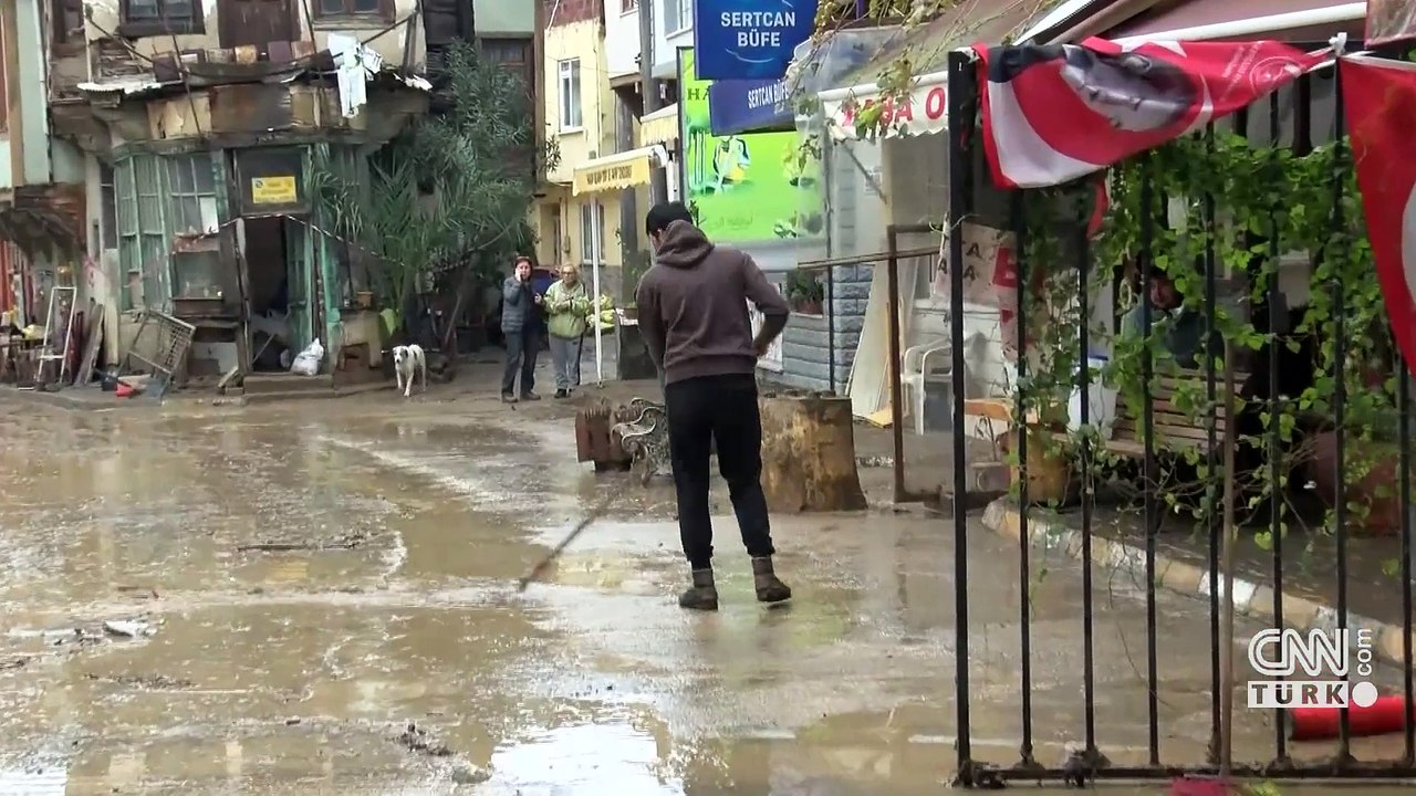 Bursa’da sel gitti hasarı kaldı