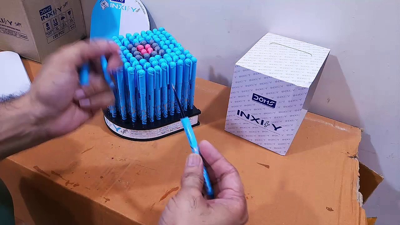 Unboxing and Review of DOMS INXIFY 0.7 Tip BALL POINT PENS PACK OF 100 PENS