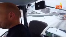 Neve in Valle d'Aosta, mezzi e personale Anas in azione per la pulizia delle strade