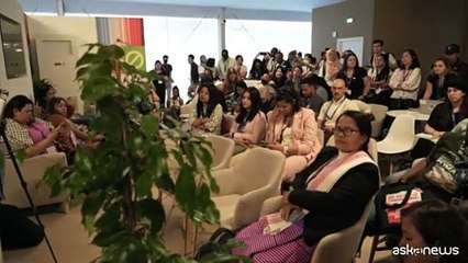 Cop28, attivisti irrompono per chiedere la fine della guerra a Gaza