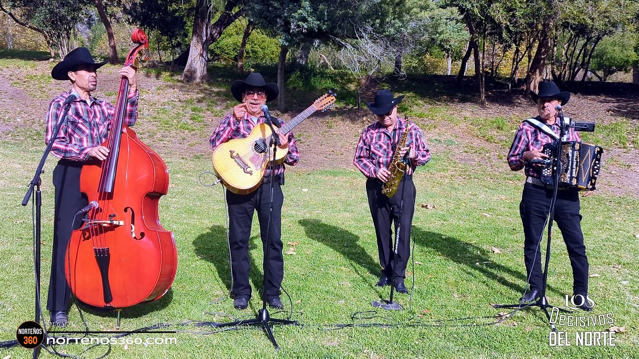 La Negra Catalina Cumbia con Sax y Tololoche Norteños San Bernardino California