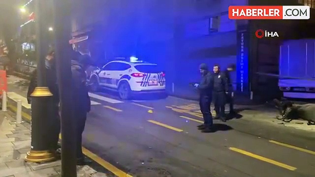 Kağıthane'de Maskeli Saldırgan Motosikletliye Ateş Açtı