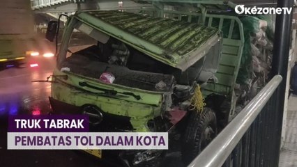 Descargar video: Diduga Akibat Jalan Licin, Truk Angkut Semen Tabrak Pembatas Tol Dalam Kota di Tebet