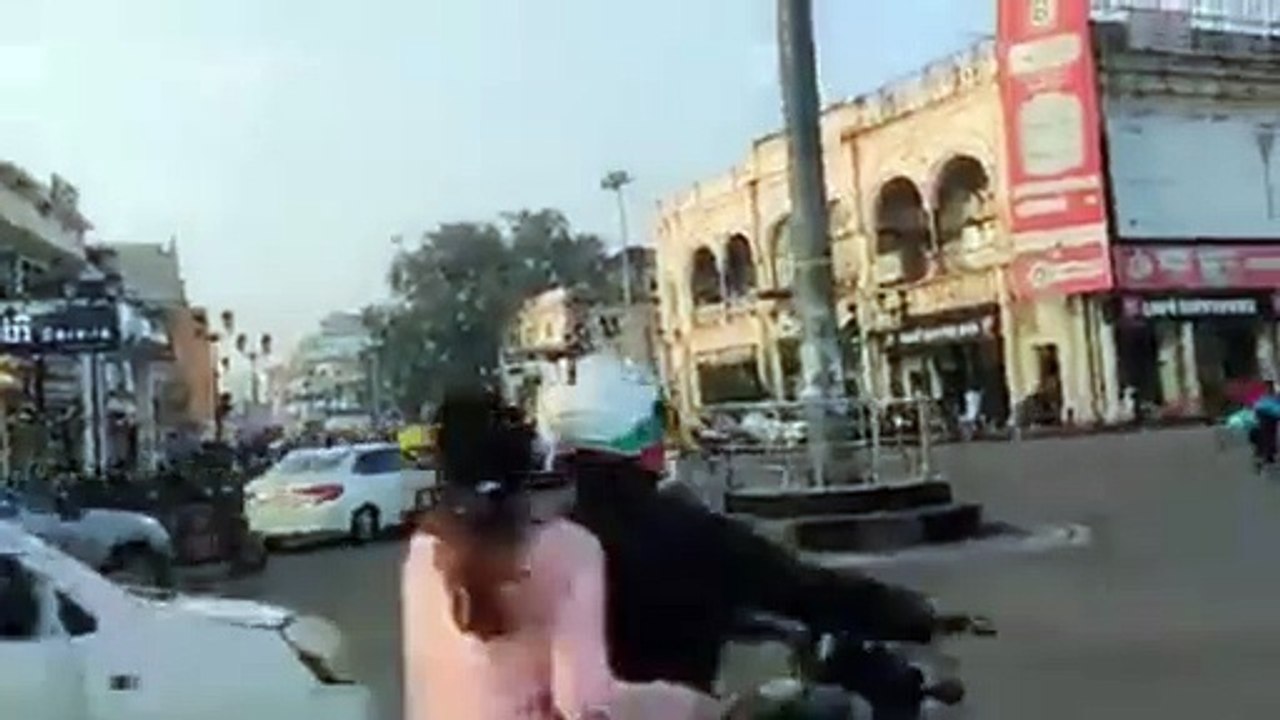 13 साल के बच्चे का खतरनाक स्टंट, देखकर खड़े हो गए रोंगटे