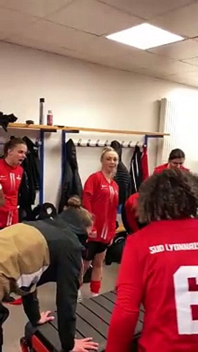 LE "VICTORY SONG" DE NOS SÉNIORS.F POUR LEUR 6EME VICTOIRE EN 6 RENCONTRES !