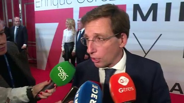 José Luis Martínez-Almeida confiesa cómo pasará sus primeras Navidades como un hombre enamorado