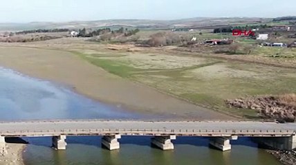 Büyükçekmece Gölü'nde tarihi hat tekrar su altında kaldı