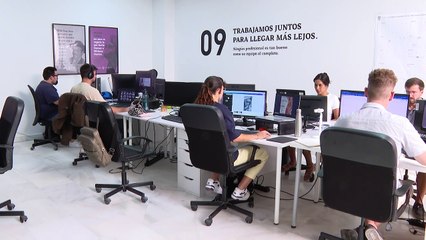 Скачать видео: Ayuda T Pymes Soluciones Empresariales se convierte en la Pyme del Año en Cádiz