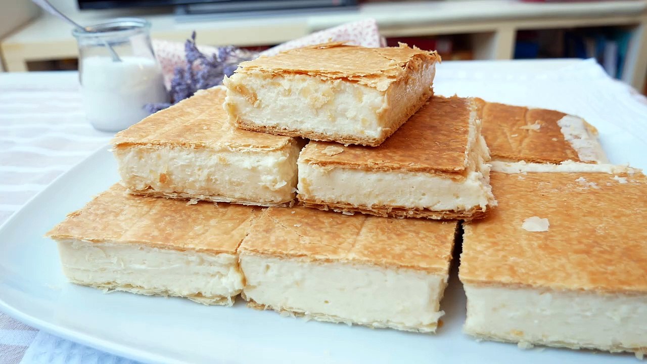 Milhojas relleno de crema, receta fácil y crujiente ¡en 5 minutos!
