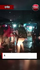 शराब के नशे में हंगामा कर रहा था युवक
