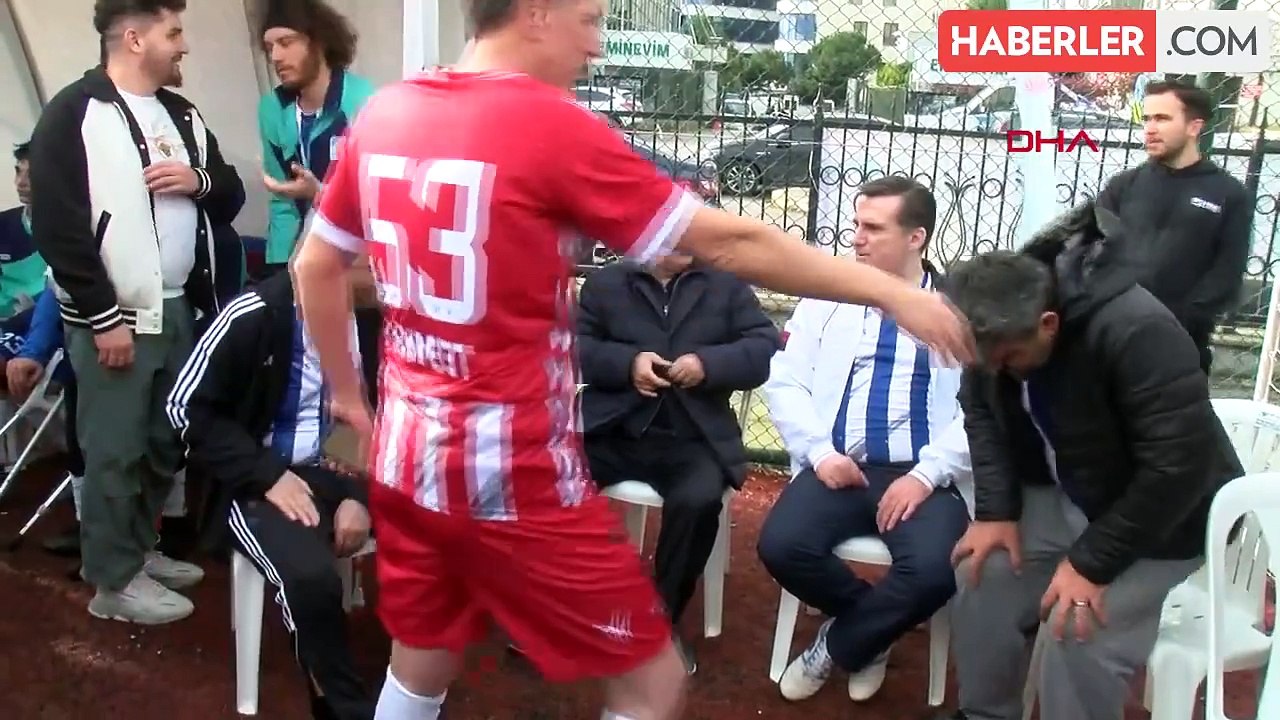 Engelliler Günü'nde Pendik Belediyesi Ampute Futbol Takımı ile Anadolu Adliyesi Futbol Takımı Dostluk Maçı Yaptı