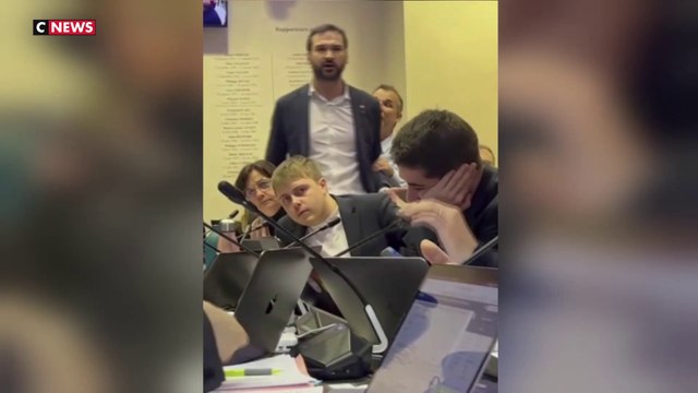 Projet de loi immigration : un député LFI s'emporte en commission des lois