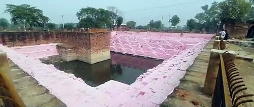 दरकती धरोहर के सौंदर्यीकरण में कर रहे लीपापोती, सीढिय़ों की मरम्मत किए बिना करवा दी रंगाई पुताई