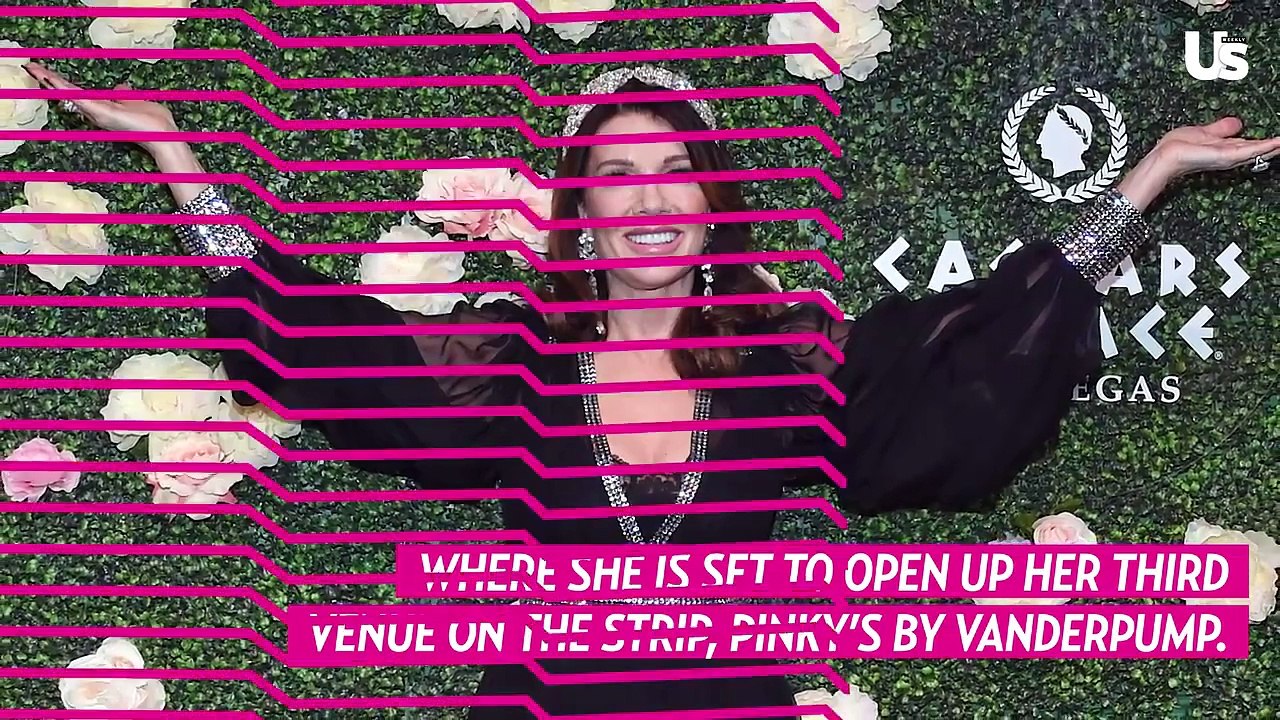 Lisa Vanderpump Kicks Off BravoCon With a Strong Message About Bethenny Frankel’s ‘Lies’