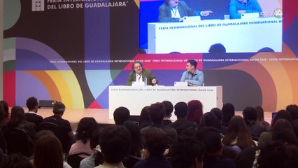 “Lo único que nos salva es la lectura”: Jorge Hernández en la charla a jóvenes de la FIL