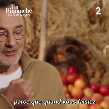 EXCLU VIDÉO - Cyril Féraud : il personnalise ses micros pour une raison très touchante