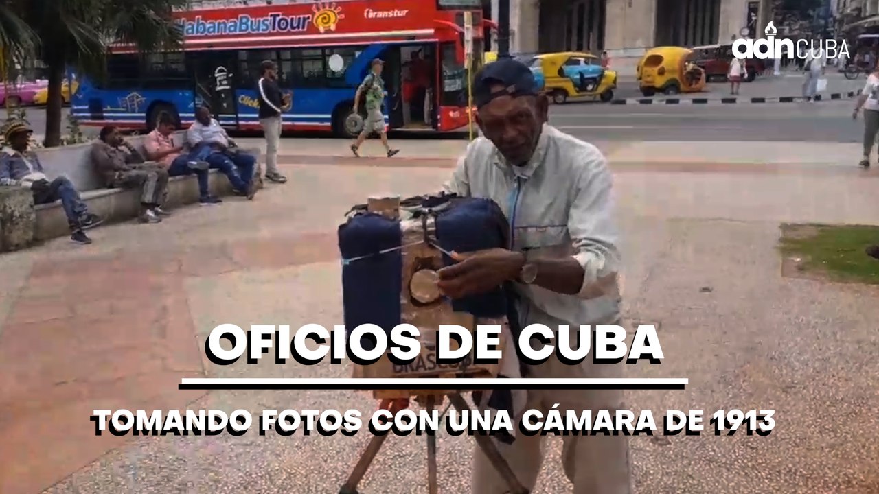 Tomando fotos con una cámara de 1913
