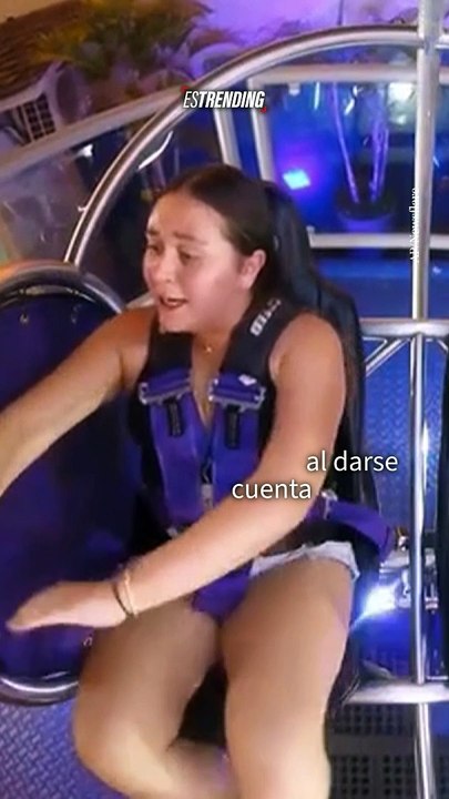 Chica se desmaya 12 veces en una atracción mecánica