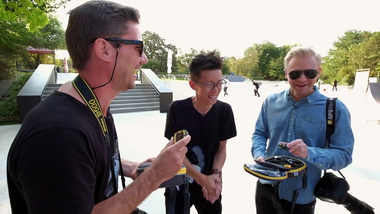 Pro Photographer, Cheap Camera Challenge ® - Joel Marklund & Marcel