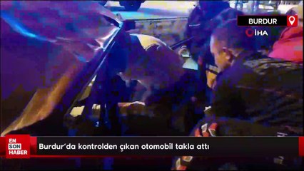 Burdur’da kontrolden çıkan otomobil takla attı