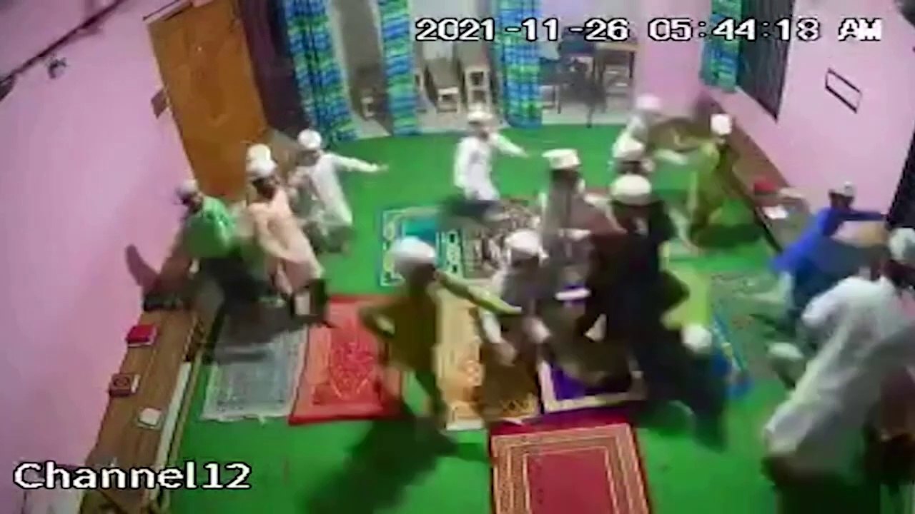 Video shows earthquake hit Bangladesh madrasa