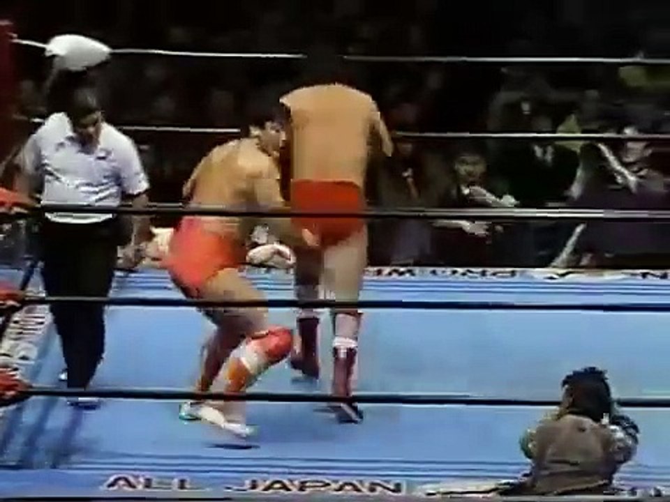 (1.24.1995) Akira Taue & Toshiaki Kawada vs. Kenta Kobashi & Mitsuharu Misawa (AJPW New Year Giant Series 1995 Day 17)