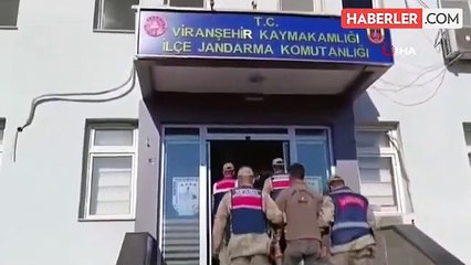 Şanlıurfa'da Silah Kaçakçılarına Operasyon: Çok Sayıda Silah Ele Geçirildi, 5 Şüpheli Gözaltına Alındı