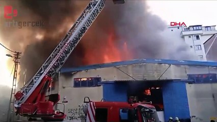 Maltepe'de imalathanede yangın