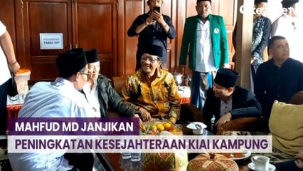 Mahfud MD Janjikan Peningkatan Kesejahteraan Guru Ngaji dan Kiai Kampung