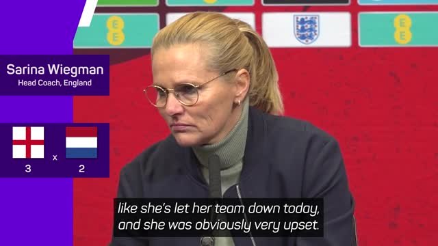 Wiegman defends Mary Earps after self-criticism