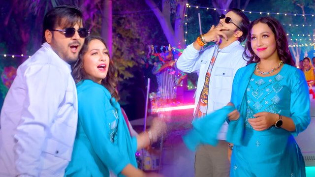 Arvind Akela Kallu और Khushboo Tiwari के नये गाने Gali Mein Maal Ail Ba ने मचाया धमाल