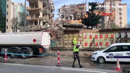 İstanbul'un göbeğinde faciadan dönüldü! 3 araç hasar gördü, 1 kadın hafif yaralı