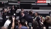 Beşiktaş'ta başkan adayları kucaklaşırken Ahmet Nur Çebi'nin onlara bakışı olay oldu