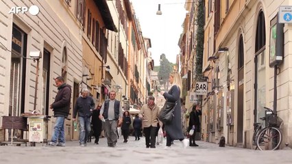 Italiani popolo di "sonnambuli" spaventati da clima e guerra