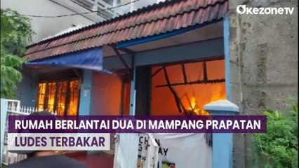 Download Video: Rumah Berlantai Dua di Mampang Prapatan Ludes Terbakar