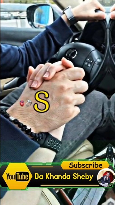 S design on hand