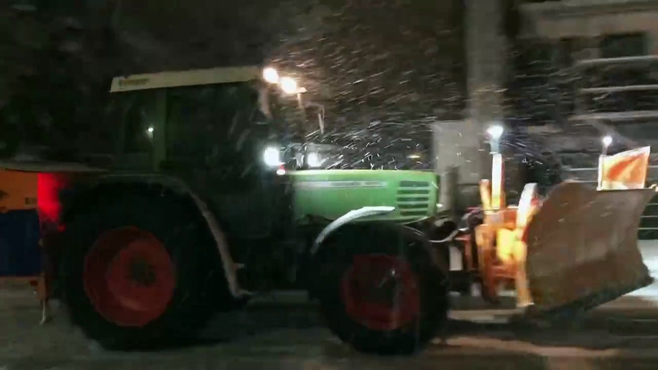 Winterchaos in Bayern: Kein Flugbetrieb in München bis Sonntagfrüh
