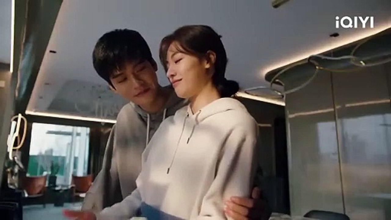 Xu Si and Jiang Hu Kiss in the Kitchen - Rising With the Wind EP26 - 我要逆风去 - iQIYI