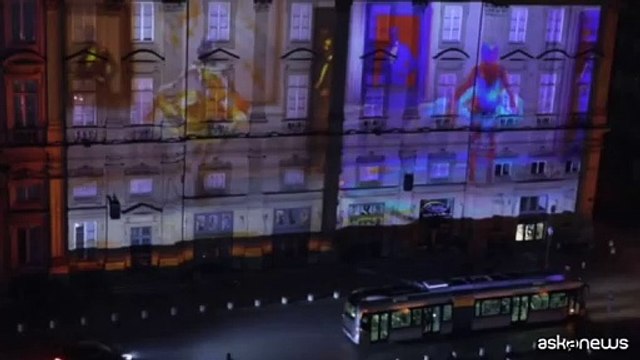 A Lione la Festa delle Luci, proiezioni, giochi luminosi e AI